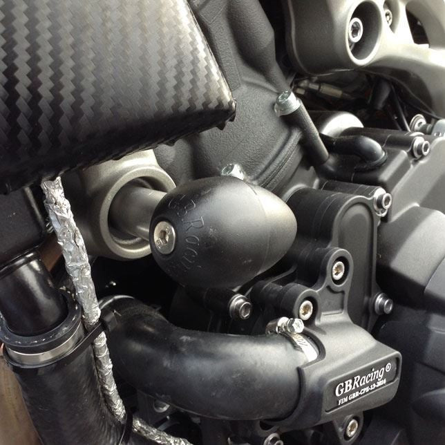 GBRacing Yamaha MT09 2014 Bullet Frame Sliders Set - STREET | FS-MT09-2014-S
