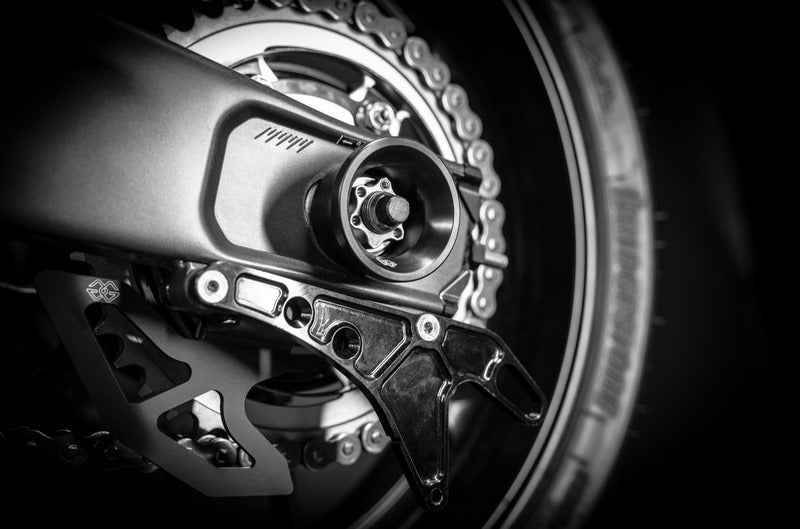 Rear wheel change kit black