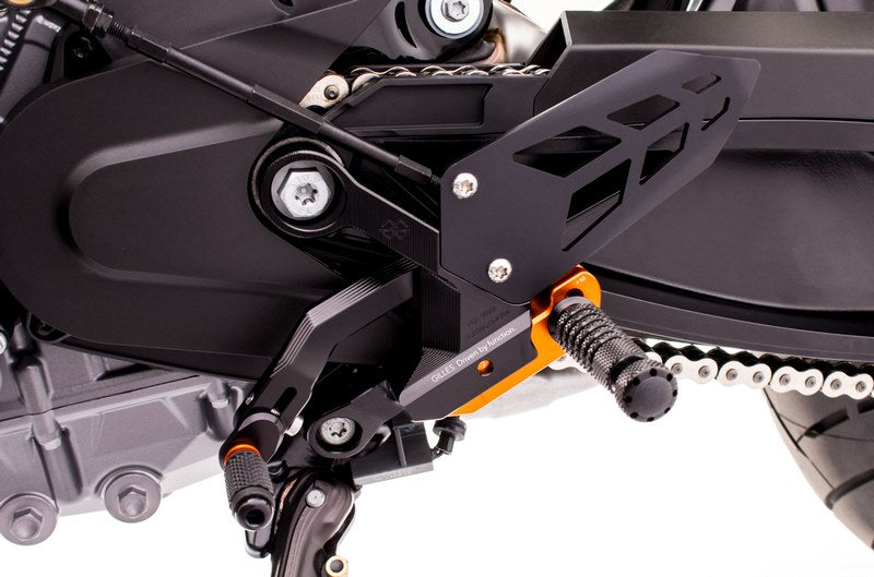 Footrest system VCR38GT2, black/orange