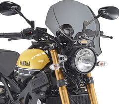 Givi Universal Screen, Light Smoke, dim. HxW 35x41 cm, fitting kit not included | 140S