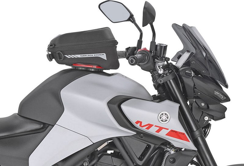 Givi Screen for Kawasaki Z650 20-, Yamaha MT-03 20-, color smoke, dim. HxW 28x36,5 cm, A4128A (Z650) or A2151A (MT-03) fitting kit required to install (not included) | 4128S