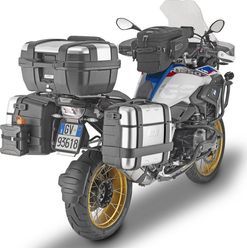 Givi Touring Windscreen for BMW R 1200 GS 17-18, R 1250 GS, R 1250 GS Adventure, color clear, HxW 55x44,5, 17 cm higher than oe, fitting kit required to install | 5124DT