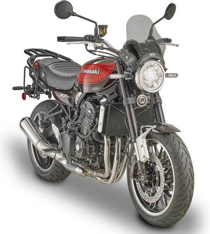 Givi Universal Screen, Light Smoke, dim. HxW 36,5x35 cm, fitting kit not included | A210