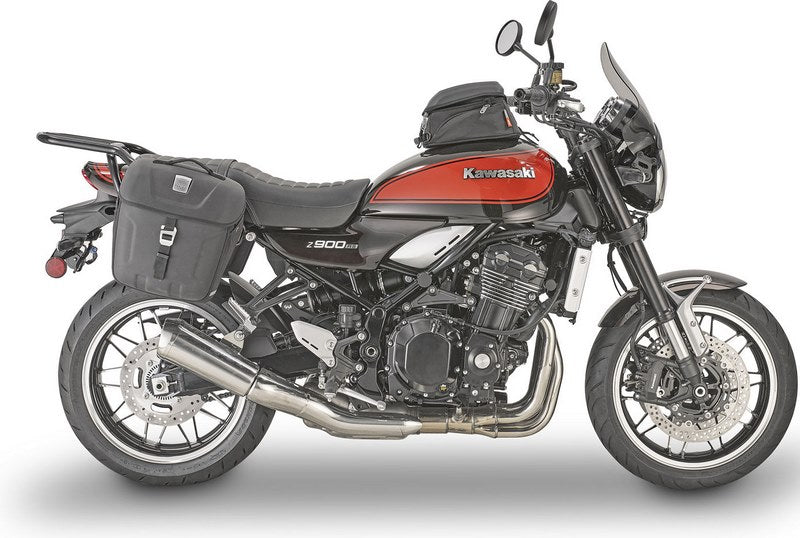 Givi Universal Screen, Light Smoke, dim. HxW 36,5x35 cm, fitting kit not included | A210