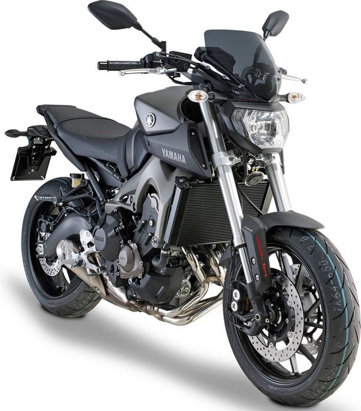 Givi Screen for Yamaha MT-09 14-16, color smoke, dim. HxW 28,5x36 cm, fitting kit included | A2115