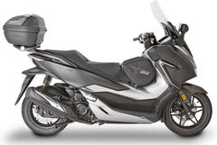 Givi Windscreen D1136ST for Honda Forza 125/300 19-20, color clear, dim. HxW 58 x 44,5 cm, fits oe headlight fairing, 11 cm higher than stock screen | D1166ST