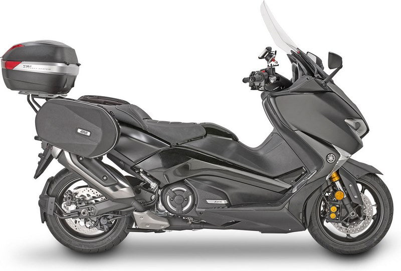 Givi Windscreen for Yamaha TMAX 530 17-19, TMAX 560 20-21, color Clear, dim. HxW 59,5 x 61 cm, 12,5 cm higher than oe, fits oe headlight fairing | D2133ST