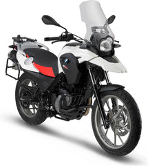 GIVI Windscreen for BMW G 650 GS color clear, dim. HxW 41x39 cm, 15,5 cm higher than oe, fits oe headlight fairing, Handguards shall be removed | D5101ST