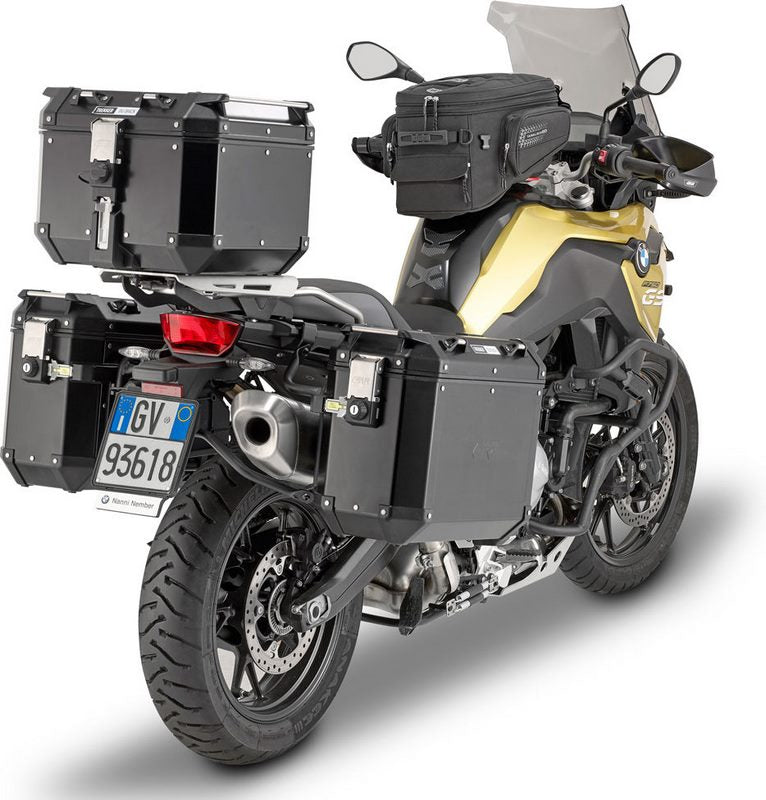 Givi Windscreen for BMW F 750 GS, F 850 GS color light smoke, dim. HxW 44x47cm, 17cm higher than oe screen | D5127S