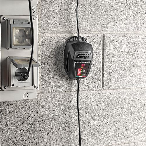 Givi Charge maintainer for motorcycles D-CHARGE | S510