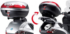 Givi Monolock Top Case Rack SR134 for Piaggio Mp3 125-250-300-400 06-11, Mp3 Touring 300/400 11, Mp3 Business/Sport 500 12-13, MP3 300 Business/Sport 12-14, plates and backrest included | SR134M