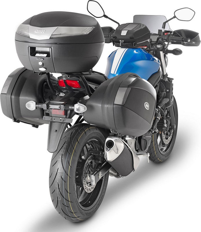 Givi V40NT Top Case, 40 Liters, fits MonoKey plate | V40NT