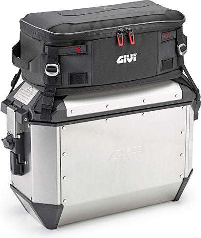 GIVI X-Line - Water-repellent pannier 15 to 20 liter volume | XL01B