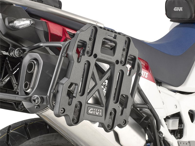 GIVI GRT709 Fixing Kit, includes 2x Plates, Clamps, bolts and nuts | ZGRT709FS