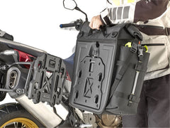 GIVI GRT709 Fixing Kit, includes 2x Plates, Clamps, bolts and nuts | ZGRT709FS