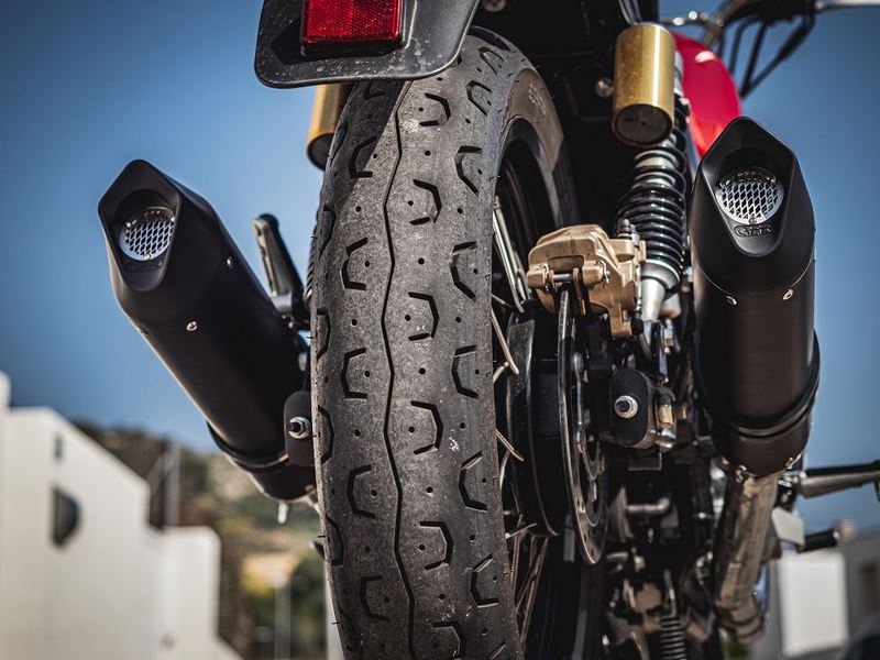 GPR Original For Royal E. Continental 650 2019/20 E4 Homologated Slip-On Catalized Furore Evo4 Nero | E4.ROY.7.CAT.FNE4