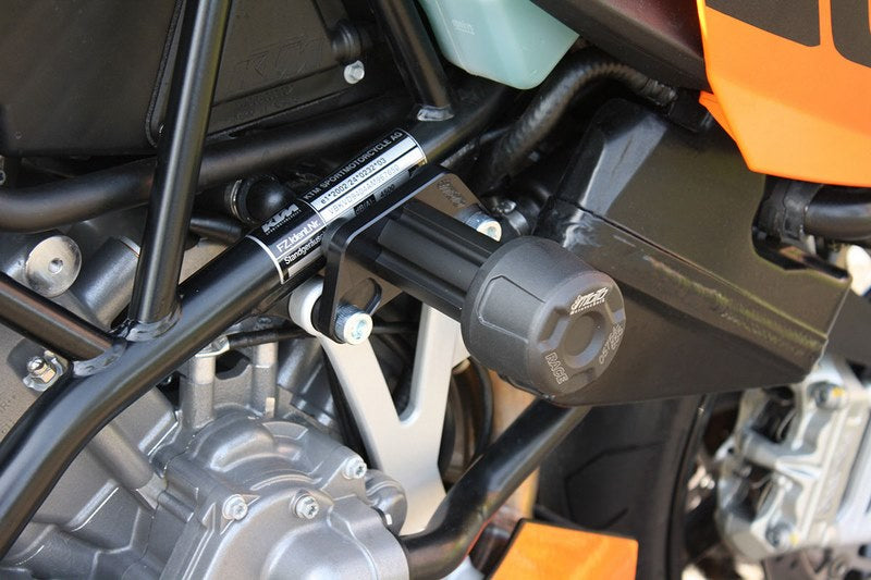 GSG MOTOTECHNIK Crash Pad set, Mounting Plates Black Anodized for 990 Super Duke / R (2005 -) | 105440-KM1-DS-SH
