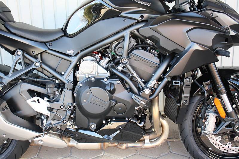 GSG MOTOTECHNIK Crash Pad set “Streetline” for Kawasaki Z H2 (2020 -) | 1055025-K77