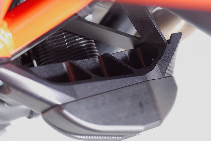 GSG MOTOTECHNIK Crash Pad set “Streetline” for KTM 1290 Super Duke (2014-2019) | 1505040-KM5SH