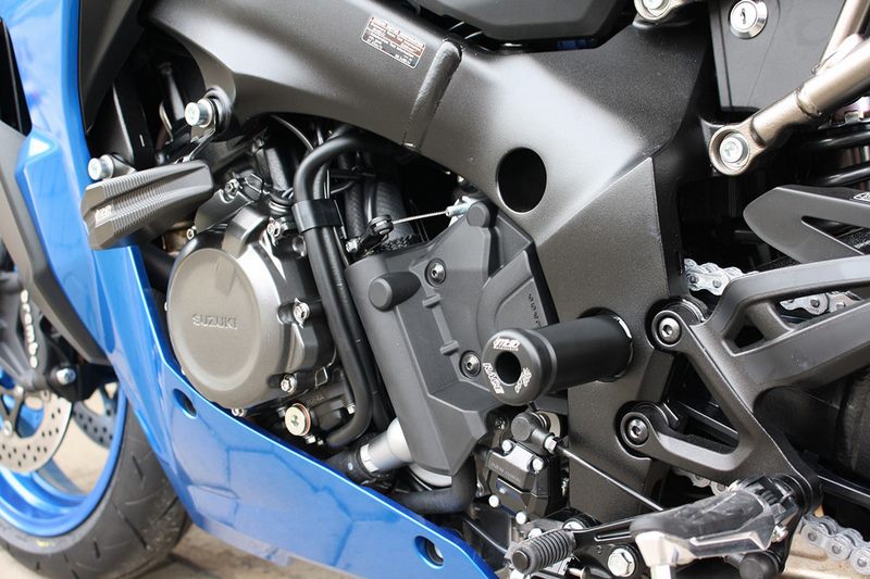 GSG MOTOTECHNIK Crash Pad set “Streetline” for Suzuki GSX-S 1000 GT (2022 -) | 1505040-S63