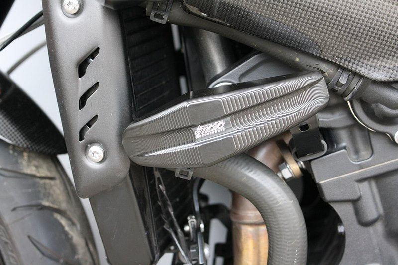 GSG MOTOTECHNIK Crash Pad set “Streetline” for Triumph Speed Triple 1050 S / 1050 R / 1050 RS (2016-2020) | 1505040-T33-SH