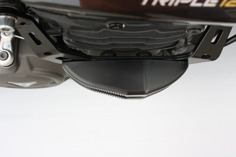 GSG MOTOTECHNIK Crash Pad set “Streetline” for Triumph Speed Triple 1200 / 1200 RS / 1200 RR (2021 -) | 1505040-T38-SH