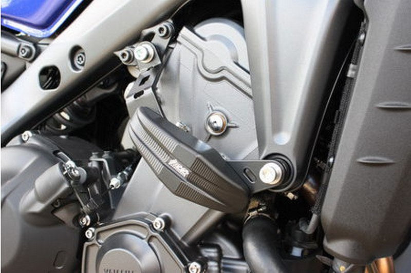 GSG MOTOTECHNIK Crash Pad set “Streetline” for Yamaha XSR 900 (2022 -) | 1505040-Y62