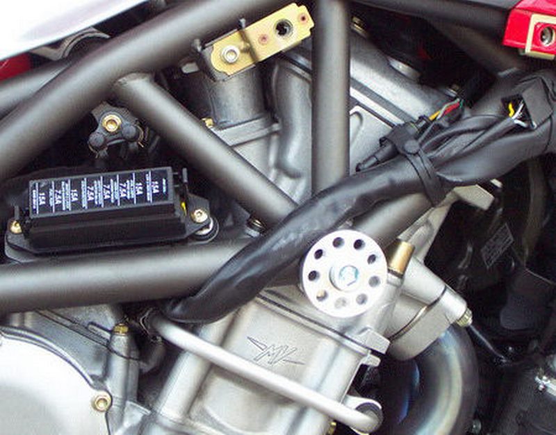 GSG MOTOTECHNIK Crash Pad set for MV-Agusta F4 750 (- 2009) | 30493-M1