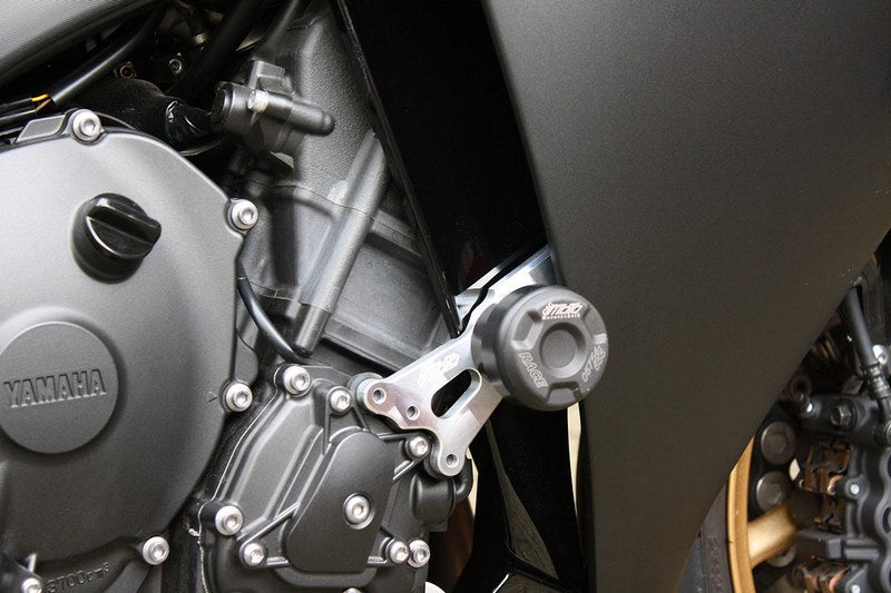 GSG MOTOTECHNIK Crash Pad set, Holding Plates Natural Aluminium for Yamaha YZF 1000 R1 (2009-2014) | 45440-Y38