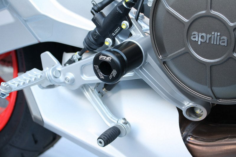 GSG MOTOTECHNIK Engine protection / alternator / clutch cover for Aprilia RS 660 (2021 -) | 67453979-A233