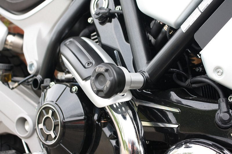 GSG MOTOTECHNIK Replacement pad, Mounting Location: RIGHT (for crash pad sets: 30493-D33) | D33-EP-30493-M6-RIGHT