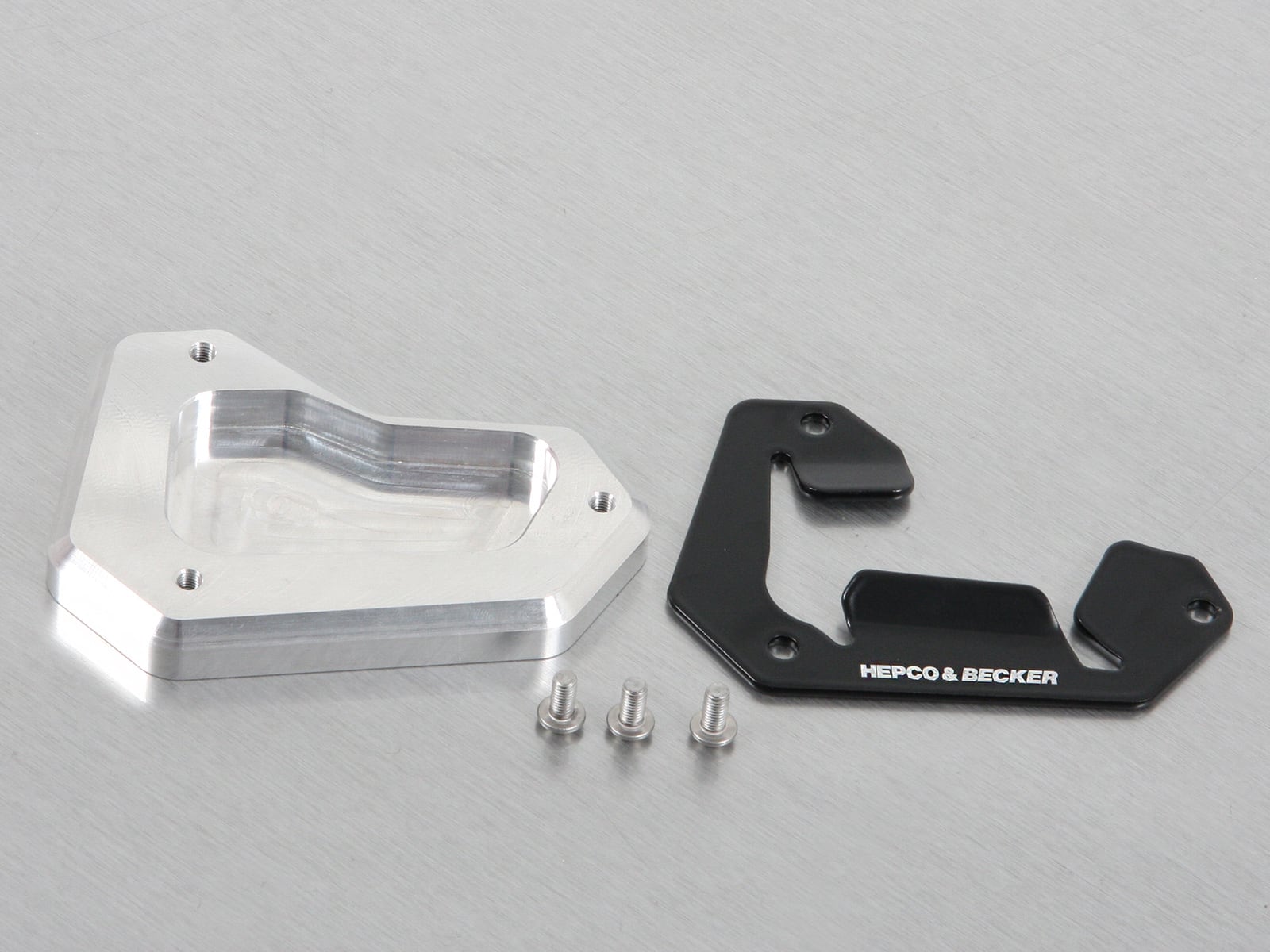 Hepco & Becker Seitenständerplatte Triumph Tiger Explorer 1200 / 2016-> For Triumph Tiger Explorer 1200 from 2016 | 42117547-00-91