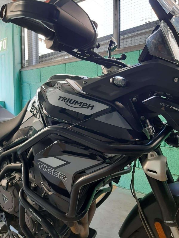 Hepco & Becker Tankguard "Solid" black for Triumph Tiger 900 / Rally / GT / PRO (2020-) | 5097605 00 01