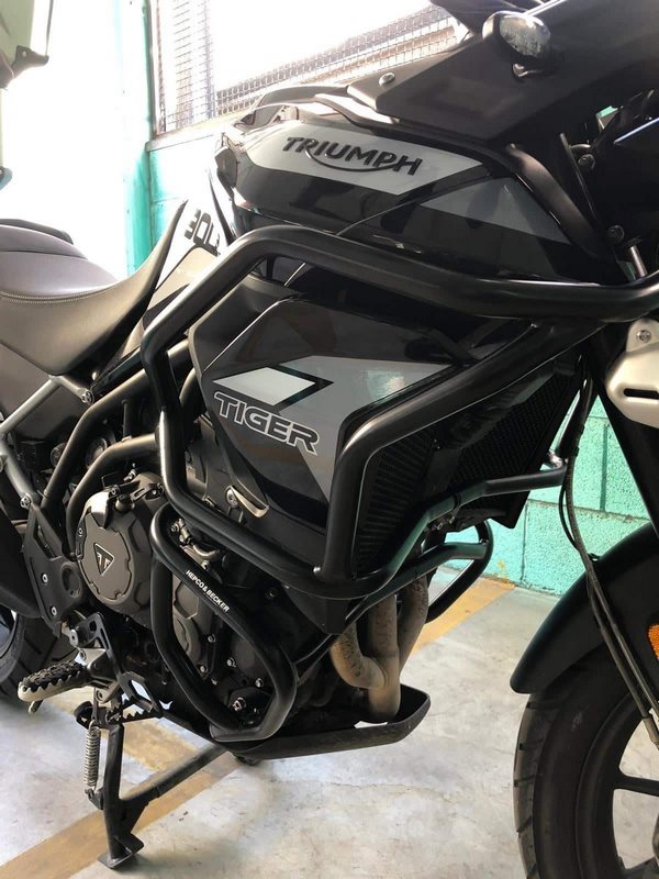 Hepco & Becker Tankguard "Solid" black for Triumph Tiger 850 Sport (2021-) | 5097613 00 01