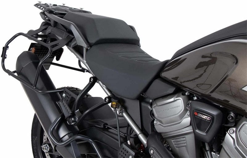 Hepco & Becker Side carrier cutout black incl. Xplorer black sideboxes for Harley Davidson Pan America (2021-) | 6517600 00 01-01-40