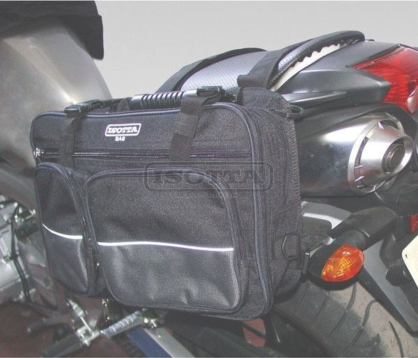 Isotta Expandable Side Bags Lt 12-22 | BM02