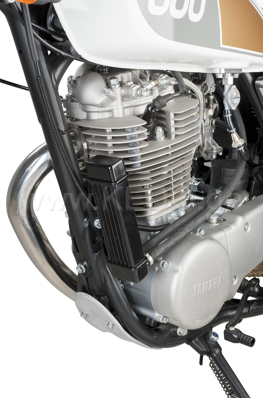 Kedo Oil Cooler Kit SLIM, small and effective, complete set ready to install incl mounting kit and oil lines, optional matching accessories available. | 50605