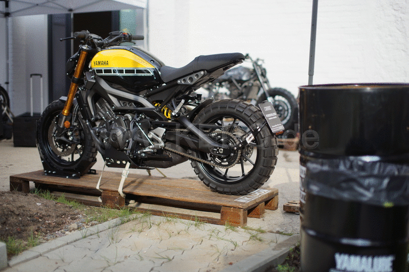 Kedo fenderless' Tail conversion, cover plate aluminum coated, recommended for conversion to swingarm license plate item 62028 | 62032