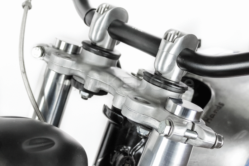 Kedo Aluminum Fork plug covers, chrome plated, 1 pair, high minimalistic design, vibration-damped mounting | KTH-10213