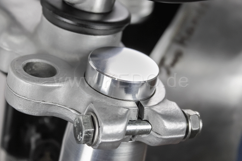 Kedo Aluminum Fork plug covers, chrome plated, 1 pair, high minimalistic design, vibration-damped mounting | KTH-10213