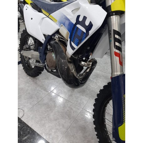 Carbon Exhaust Protector