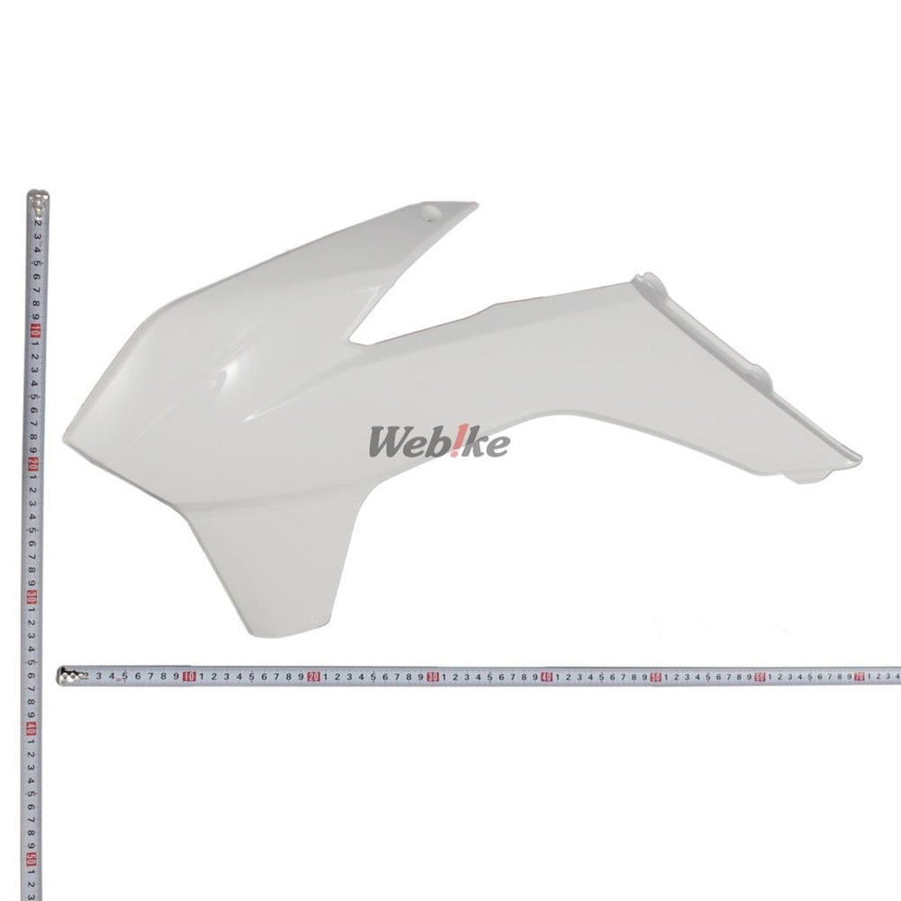 RADIATOR SCOOPS, WHITE