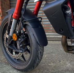 Pyramid Extenda Fenda | Matte Black | Honda CB 750 Hornet 2023>Current | 051945