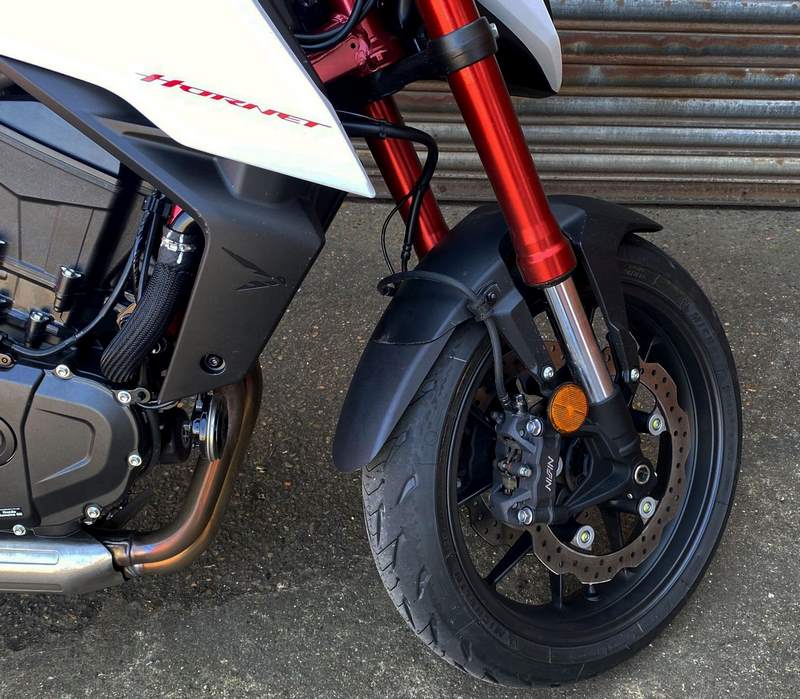 Pyramid Extenda Fenda | Matte Black | Honda CB 750 Hornet 2023>Current | 051945