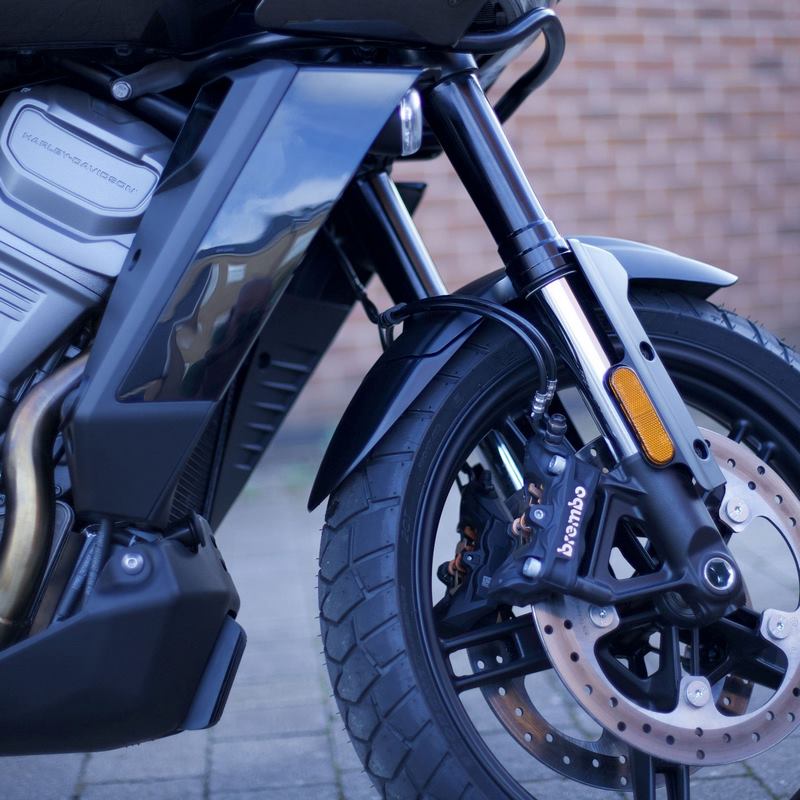 Pyramid Extenda Fenda | Matte Black | Harley Davidson Pan America 1250 2021> | 058620