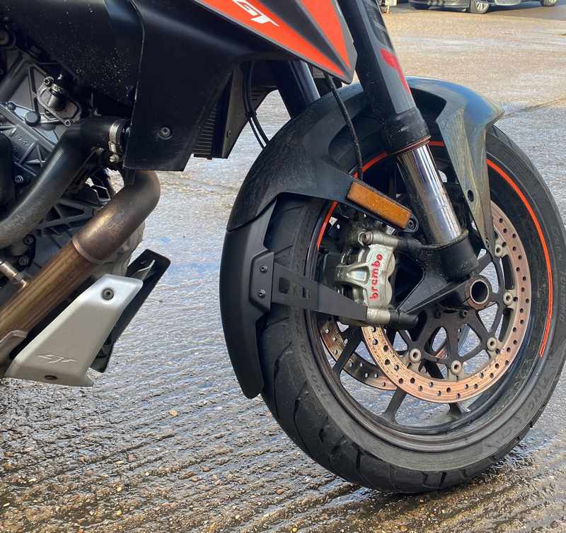 Pyramid Extenda Fenda EXTRA | Matte Black | KTM 1290 Superduke GT 2016>Current | 059330