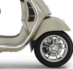 Pyramid Extenda Fenda | Matte Black | Piaggio Vespa GTS 125 2023>Current | 059550