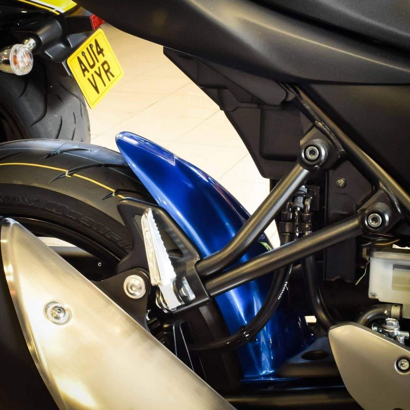 Pyramid Hugger | Matte Black | Suzuki SFV 650 Gladius 2009>2016 | 070404M