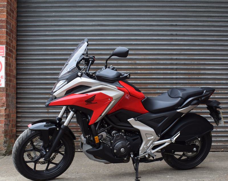 Pyramid Full Rear Hugger | Matte Black | Honda NC 700 S 2012>Current | 071150M