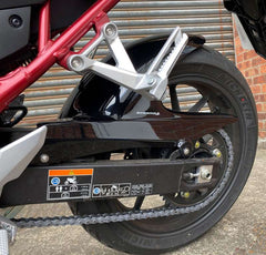 Pyramid Hugger | Gloss Black | Honda CB 750 Hornet 2023>2024 | 071234B